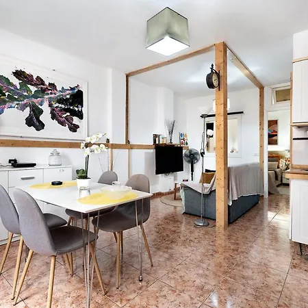Апартаменты Acogedor Apartamento *