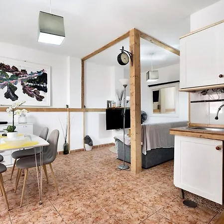 Acogedor Apartamento * Алькала